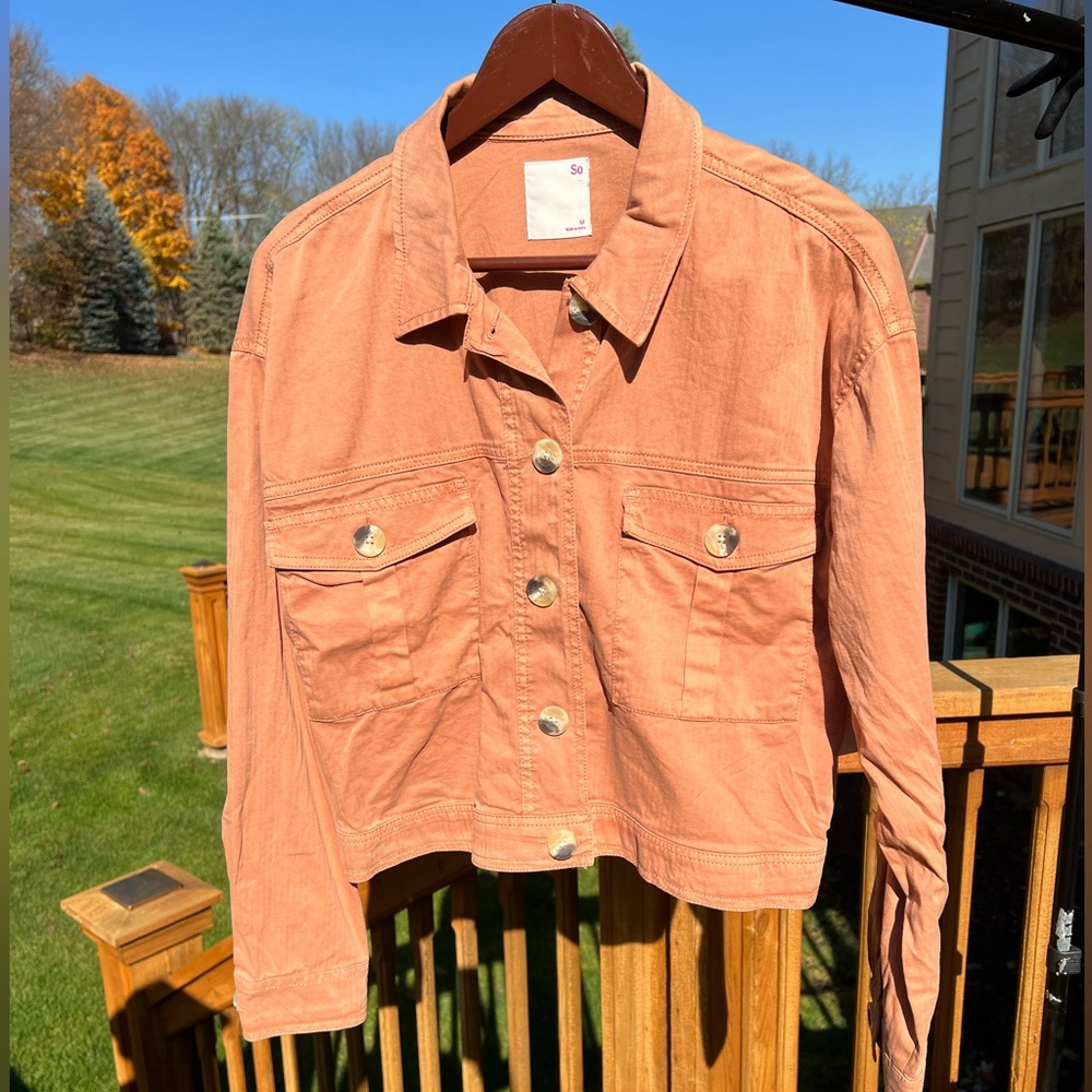SO light orange (peach/pink) crop jacket.  NWT, Sz. M